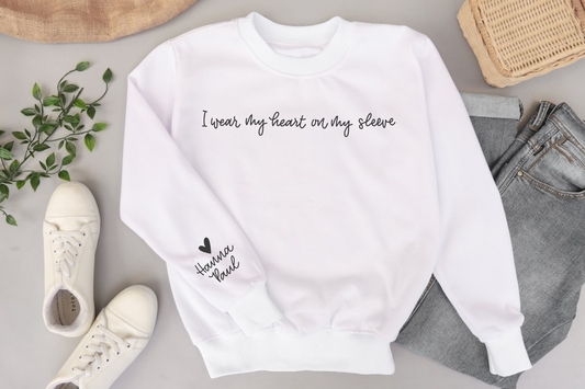 Personalisierte Hoodies für Mama "I wear my heart on my sleeve"