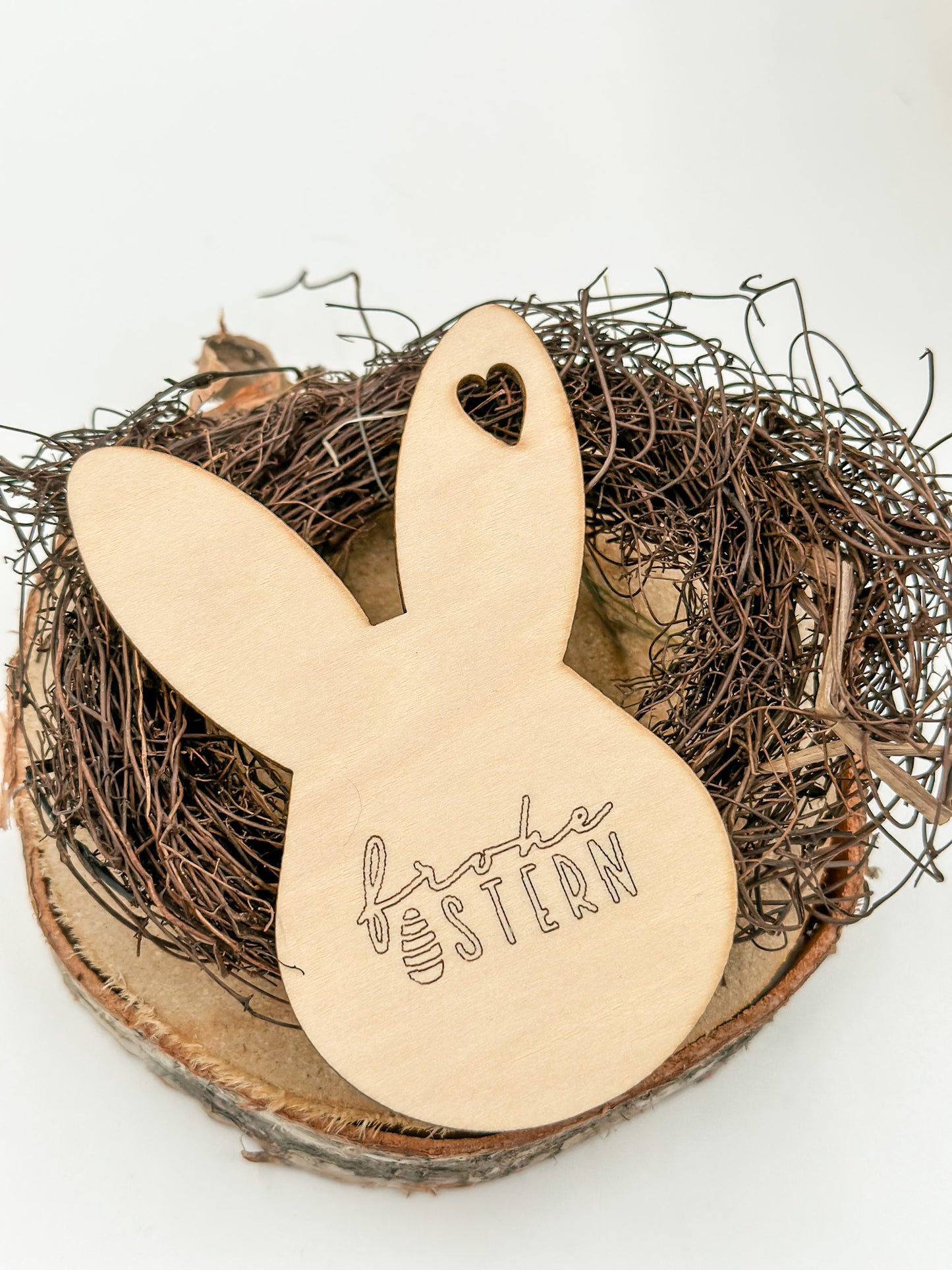Osteranhänger Hase aus Holz personalisiert nach Wunsch